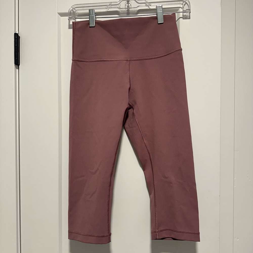 Lululemon crop leggings